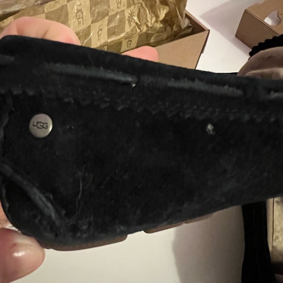 UGG Roni Perf shoe - Picture 6 of 14